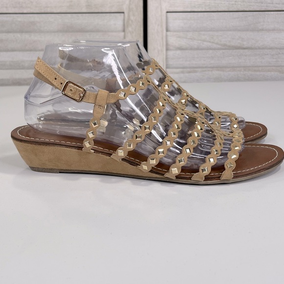 CARLOS (By Carlos Santana) Studded Gladiator Sandals Tan/Silver-9.5 - Picture 2 of 8